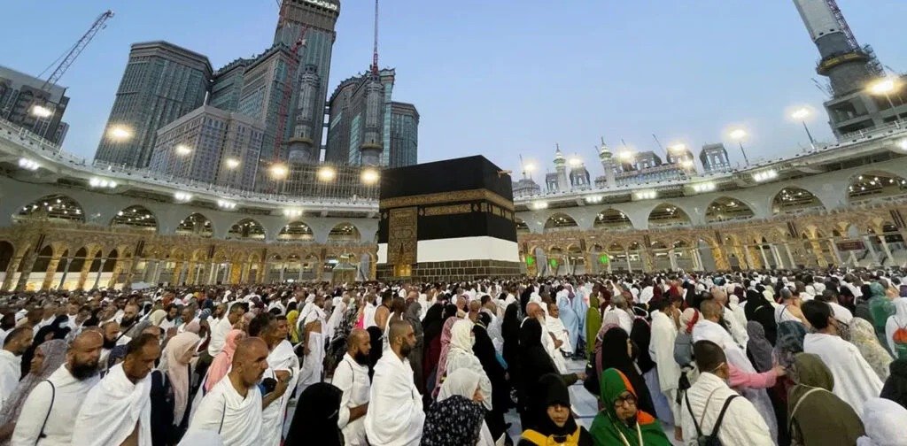 سعودی عرب: حرمین سے جمعہ کے خطبات 15 زبانوں میں نشر ہوں گے